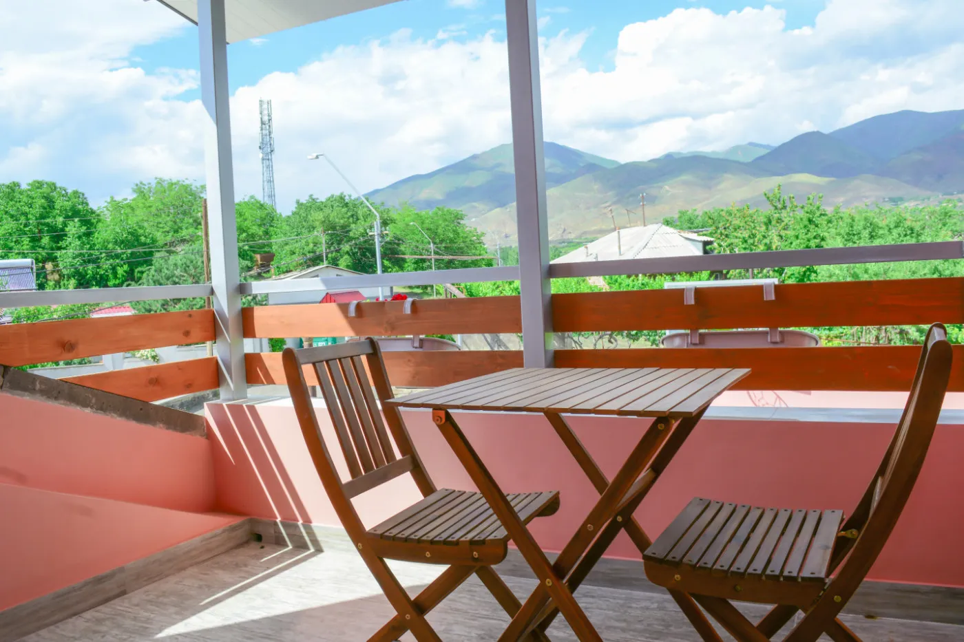 Double room with mountain view & WC — image 3